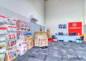 CubeSmart Self Storage - TN Memphis - Stage Road - Photo 7