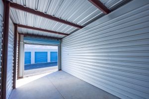 Burton Lane Storage - Photo 4