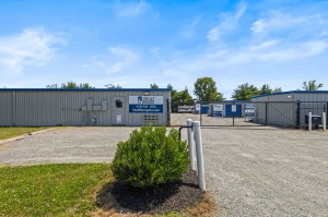 Vault Storage - Millington - Photo 7