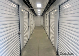 CubeSmart Self Storage - CT Beacon Falls S Main St - Photo 8