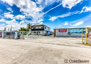CubeSmart Self Storage - FL Fort Myers Chitwood Drive SW - Photo 8