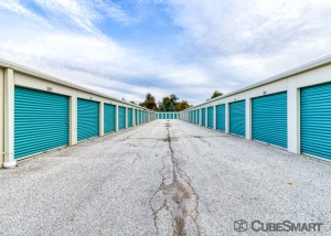 CubeSmart Self Storage - OH Broadview Heights Towpath Rd - Photo 5