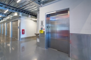 Public Storage - Scottsdale - 14950 N 87th St - Photo 4