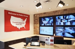 Public Storage - San Antonio - 2606 Thousand Oaks Dr - Photo 4