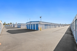 US Storage Centers - Hemet - Photo 6