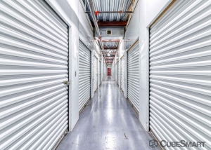 CubeSmart Self Storage - NV Las Vegas South Hualapai Way - Photo 4