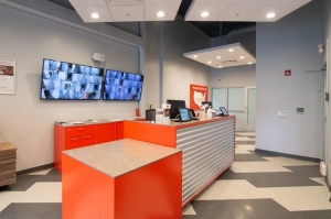 Public Storage - Pittsburgh - 512 Castle Shannon Blvd. - Photo 3