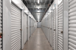 Public Storage - Philadelphia - 2351 S Swanson St - Photo 2