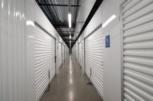 Public Storage - Pittsburgh - 7204 Old McKnight Rd - Photo 2