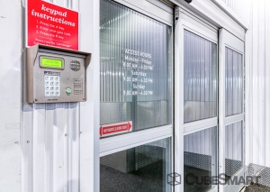 CubeSmart Self Storage - NY College Point Whitestone Expressway - Photo 2