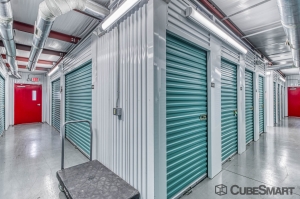 CubeSmart Self Storage - FL Edgewater North Ridgewood Avenue - Photo 8
