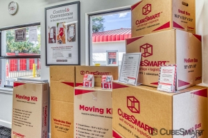 CubeSmart Self Storage - FL Edgewater North Ridgewood Avenue - Photo 10
