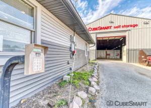 CubeSmart Self Storage - OH Hamilton Port Union Rd - Photo 2
