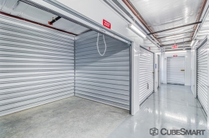 CubeSmart Self Storage - FL Davenport Highway 27 - Photo 4
