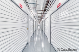 CubeSmart Self Storage - FL Davenport Highway 27 - Photo 8