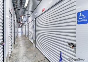 CubeSmart Self Storage - NJ Linden East Linden Avenue - Photo 3