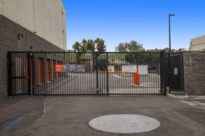 Public Storage - Buena Park - 6990 Noritsu Ave - Photo 4
