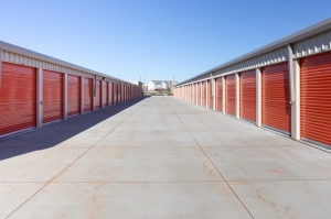Public Storage - Omaha - 18175 Emiline St - Photo 2