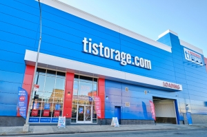 Storage Units at Treasure Island - Atlantic Ave - 1260 Atlantic Avenue