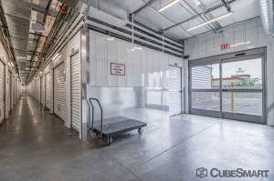 CubeSmart Self Storage - AZ Tempe S Priest Drive - Photo 9