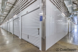 CubeSmart Self Storage - AZ Tempe S Priest Drive - Photo 5