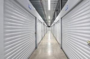 Public Storage - Burtonsville - 4001 Sandy Spring Rd - Photo 2