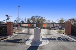 Public Storage - Alexandria - 3640 Wheeler Ave