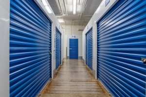 Public Storage - Reston - 2055 Mercator Dr - Photo 2
