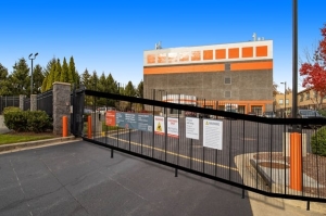 Public Storage - Germantown - 12211 Middlebrook Rd - Photo 4