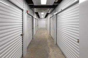 Public Storage - Omaha - 301 S 74th St - Photo 2