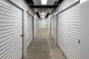 Public Storage - Omaha - 301 S 74th St - Photo 2
