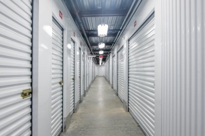 Public Storage - Estero - 20091 Tiburon Way - Photo 2