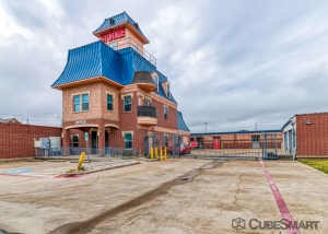 CubeSmart Self Storage - TX Cedar Hill East Beltline Road - Photo 4