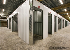 CubeSmart Self Storage - FL Stuart SW Federal Highway - Photo 7