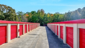 10 Federal Storage - Corinth Rd