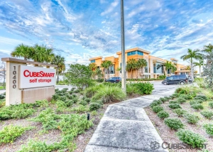 CubeSmart Self Storage - FL Palm Beach Gardens Riverside - Photo 4