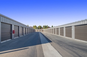 Public Storage - Meridian - 6295 N Saguaro Hills Ave - Photo 2