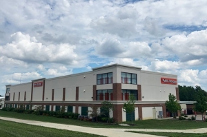 Public Storage - Noblesville - 17560 Bataan Court