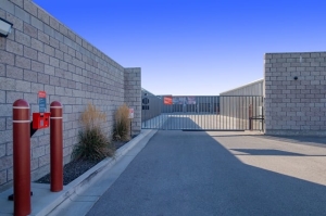 Public Storage - Meridian - 3959 N Ten Mile Rd - Photo 4