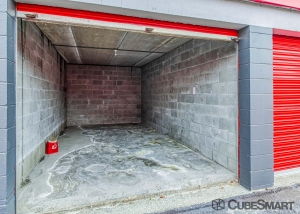 CubeSmart Self Storage - FL Jacksonville Southside Blvd - Photo 9