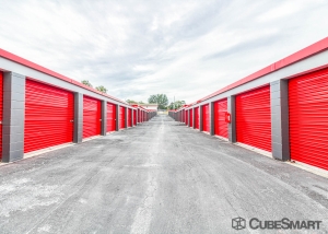 CubeSmart Self Storage - FL Jacksonville Southside Blvd - Photo 9