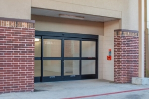 Public Storage - Houston - 13744 E Sam Houston Pkwy - Photo 4