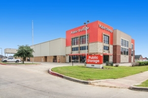 Public Storage - Beaumont - 6160 Delaware St