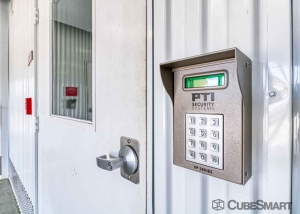 CubeSmart Self Storage - TX Austin W US 290 - Photo 4