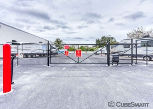CubeSmart Self Storage - FL Tampa N US Highway 41 - Photo 7