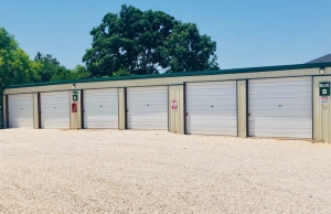 Crestway Parking & Storage - Photo 7