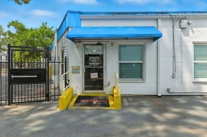 US Storage Centers - Little Rock - Photo 10