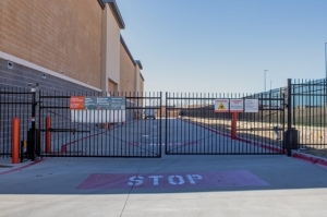 Public Storage - Wylie - 721 Woodbridge Parkway - Photo 4