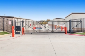 Public Storage - Irving - 7500 Esters Blvd