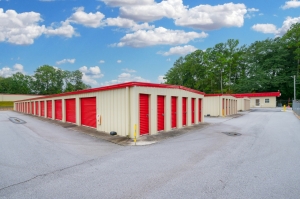 10 Federal Storage - Commercial Ave